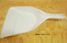 Deluxe Dust Pan